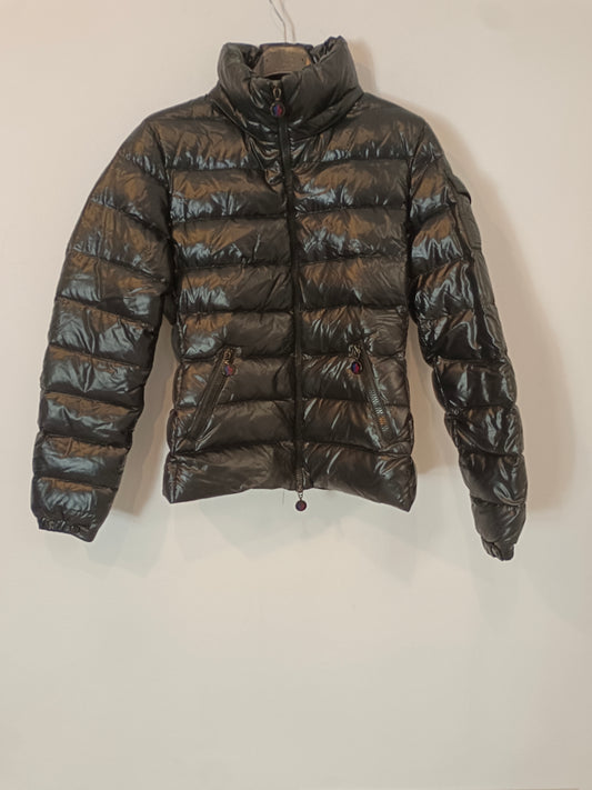 MONCLER. Plumas negro charol T.00(xs)