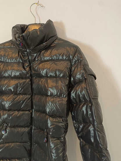MONCLER. Plumas negro charol T.00(xs)
