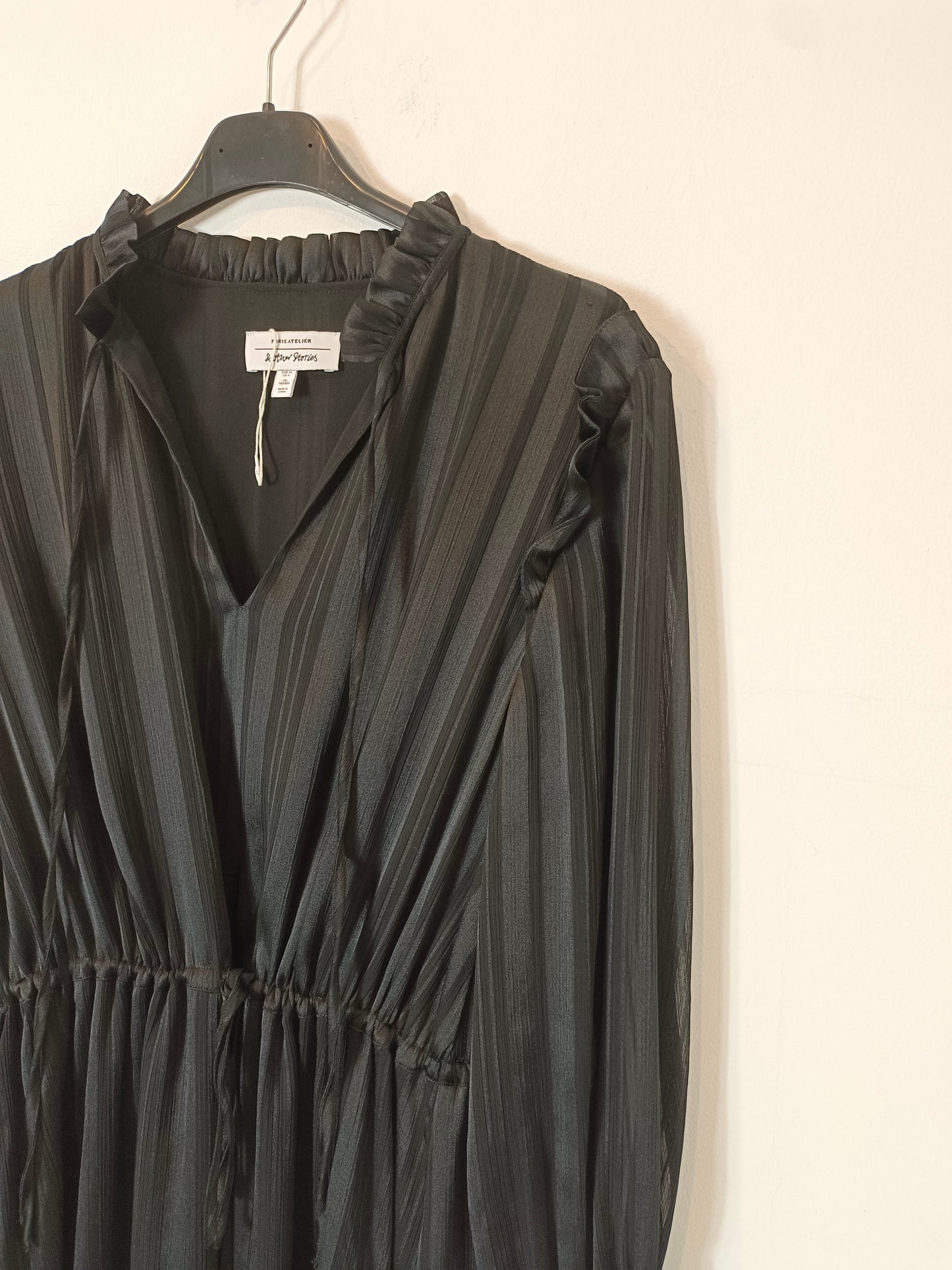 &OTHER STORIES. Vestido largo negro  T.34