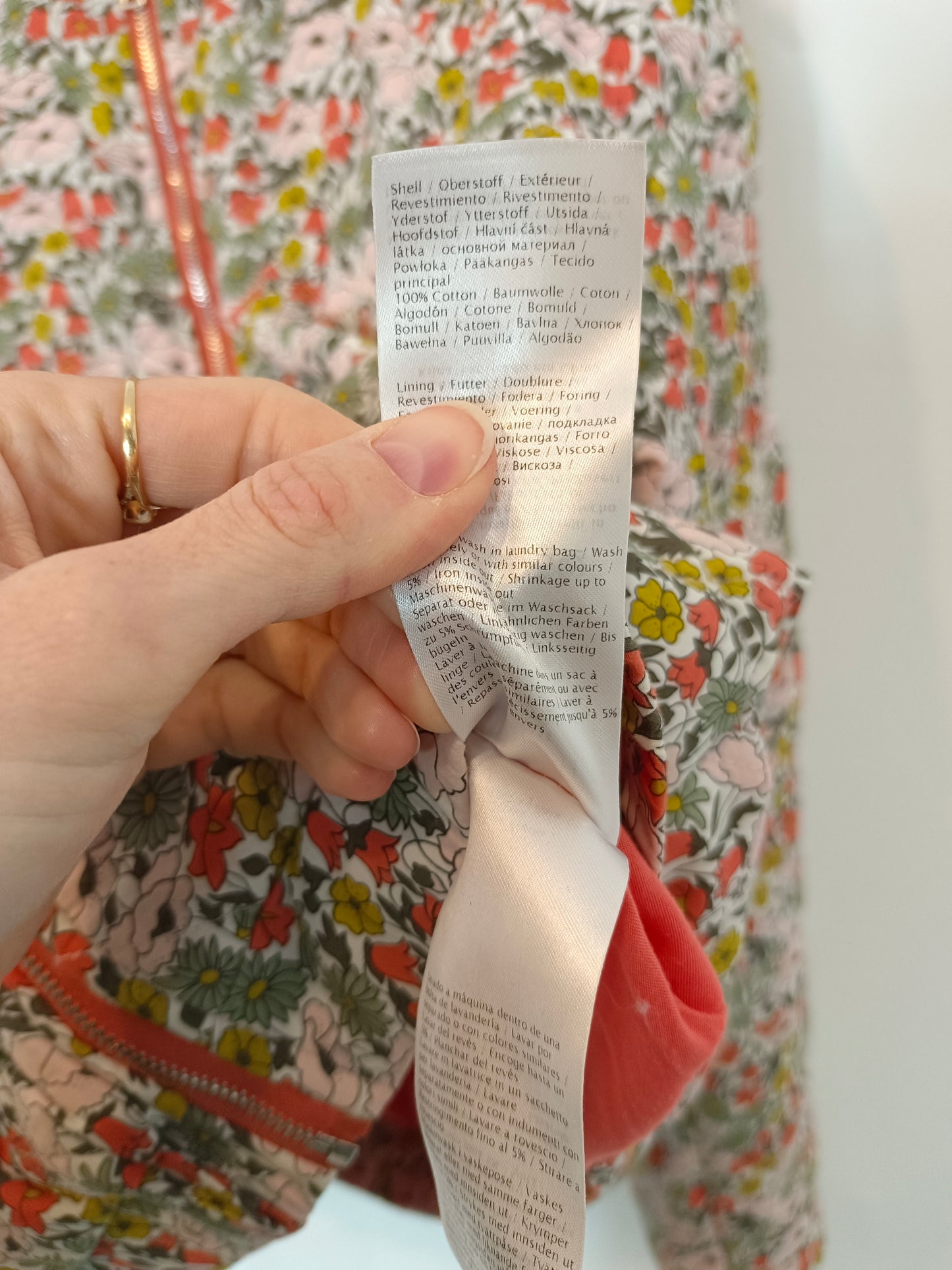 NÜMPH. Bomber blanca flores liberty T.36