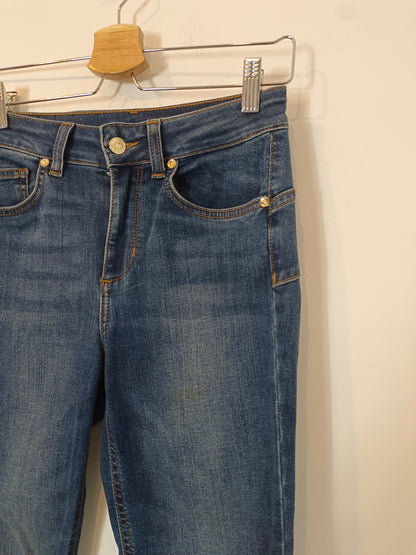 LIU.JO. Pantalón denim pitillo T.26(34)