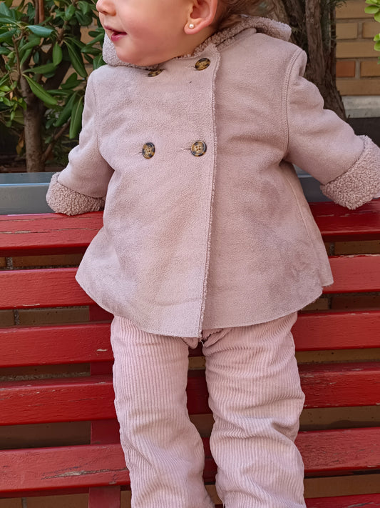 GOCCO. Abrigo beige borrego interior. T 9-12 meses