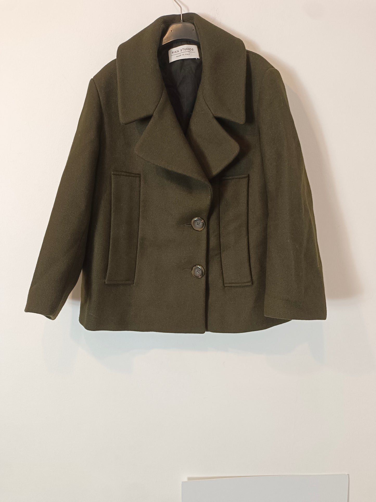 RIKA STUDIOS. Green wool coat Yours