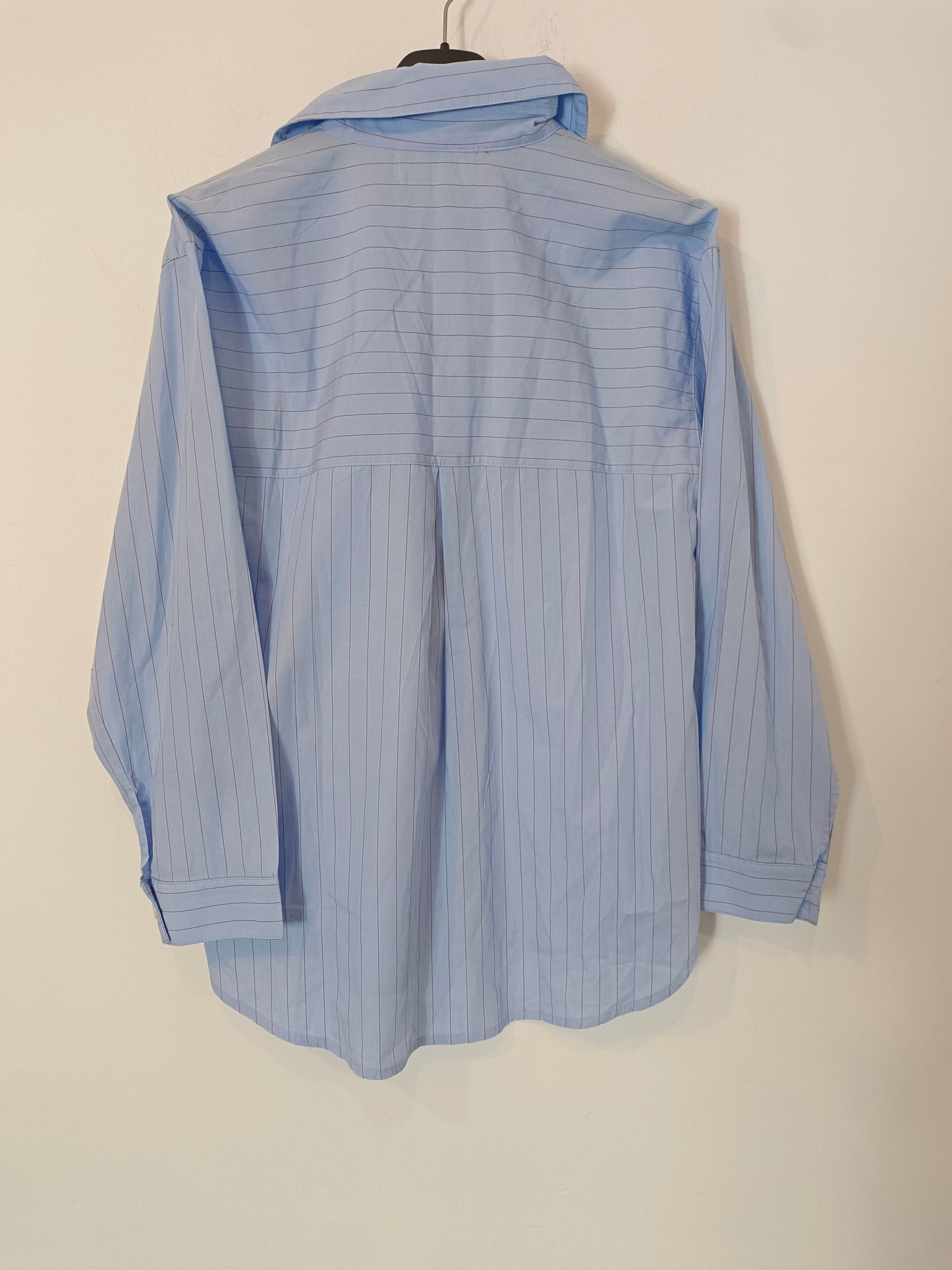 BEATRIZ FUSTER. Blusa azul rayas T.s