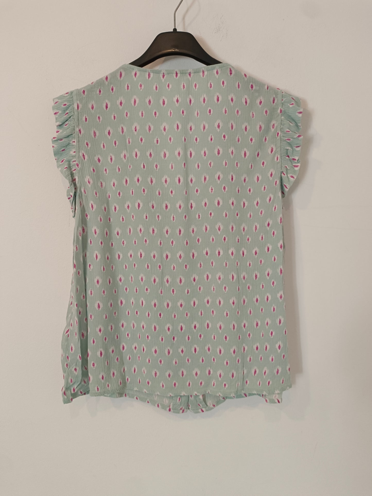 UNIT. Green top details Tm