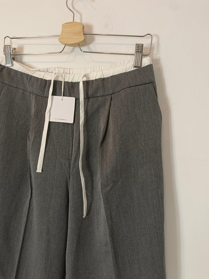 CARLOTA&CO. Pantalón gris cintura blanca T.l