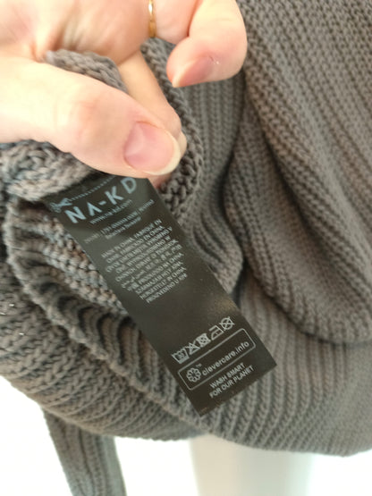 NA-KD. jersey gris capucha T.s