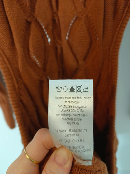 AKEP. vestido ochos color caldera T.s