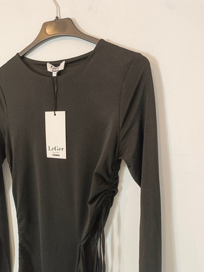 LEGER. Vestido midi negro fruncido  T.34
