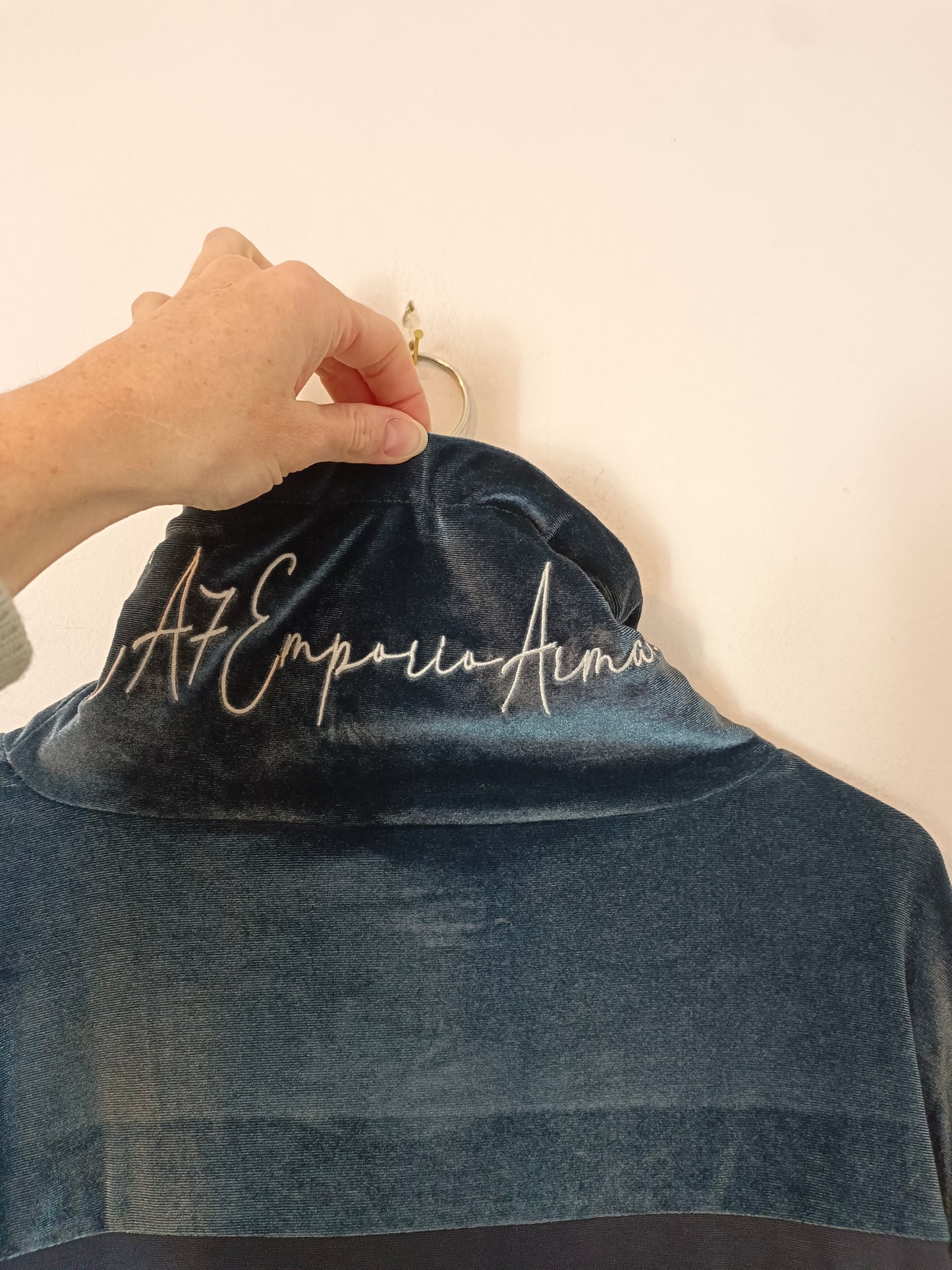 EMPORIO ARMANI. Double-textured sweatshirt TM