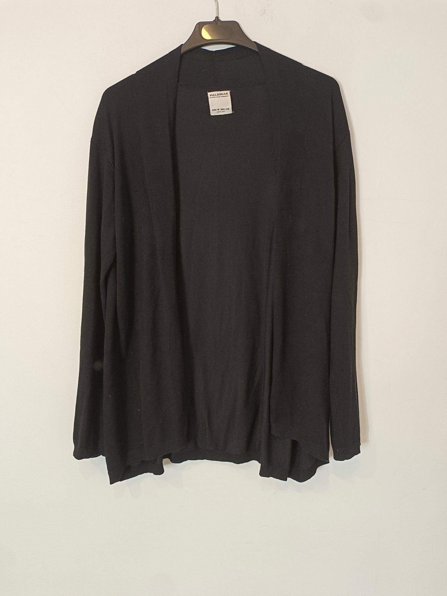 PULL&amp;BEAR. Tm thin black cardigan