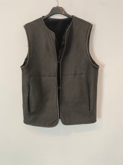 MASSIMO DUTTI. Chaleco negro pelo y piel  T.u(s)