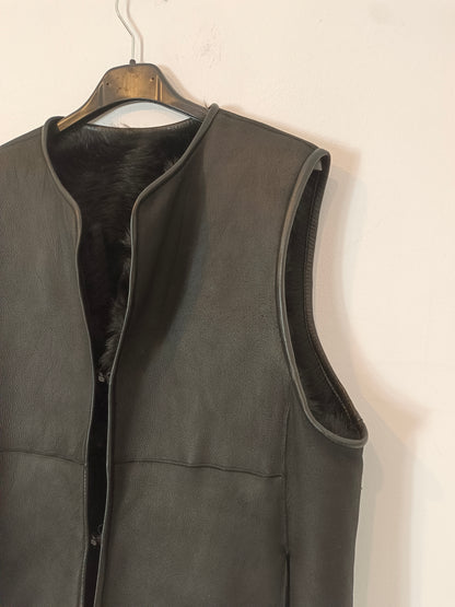 MASSIMO DUTTI. Chaleco negro pelo y piel  T.u(s)