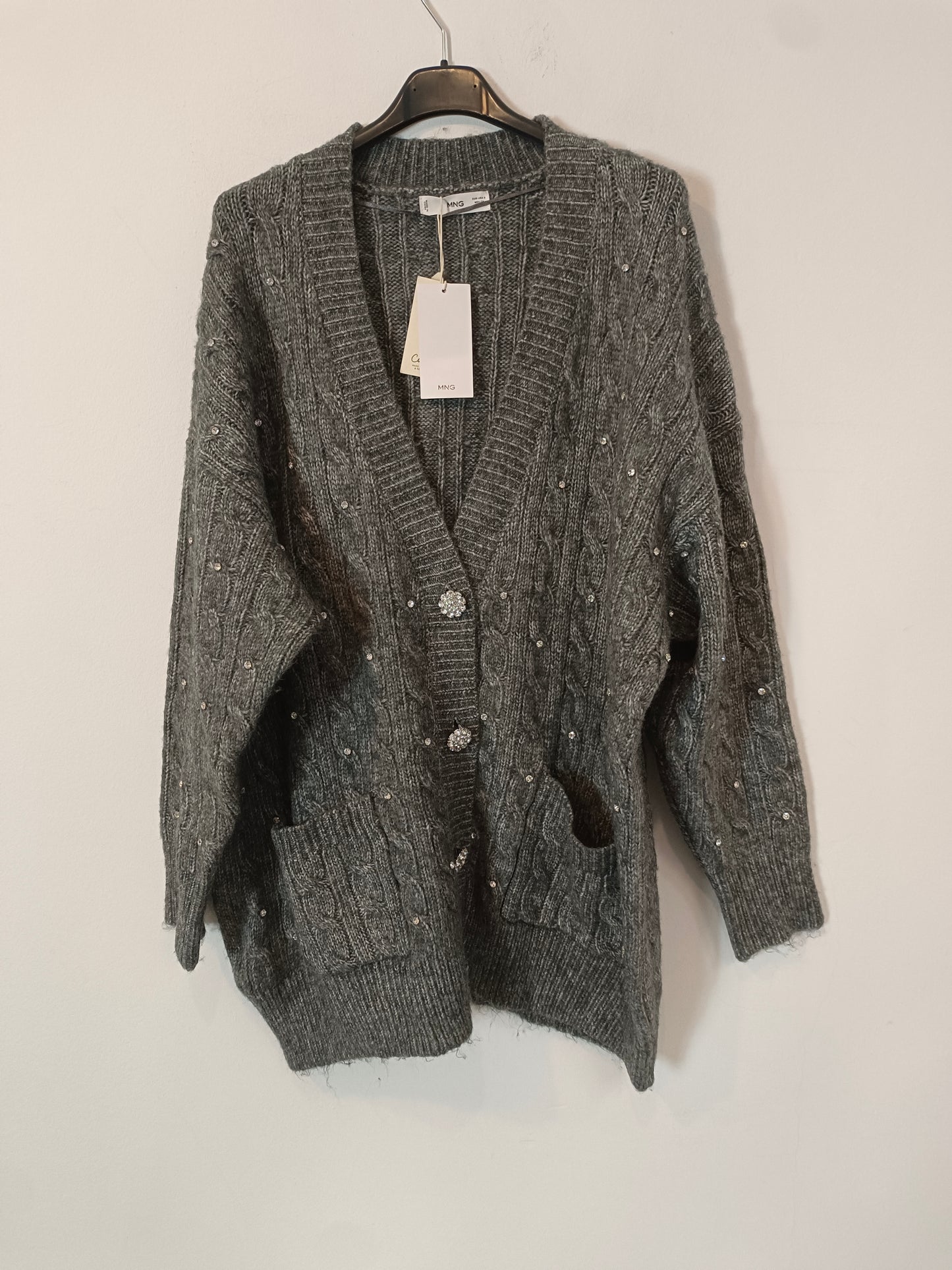 MANGO. Grey jewel-buttoned Ts sweater