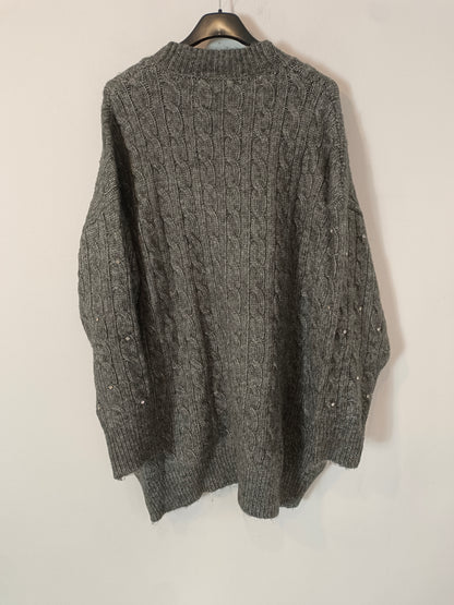 MANGO. Grey jewel-buttoned Ts sweater