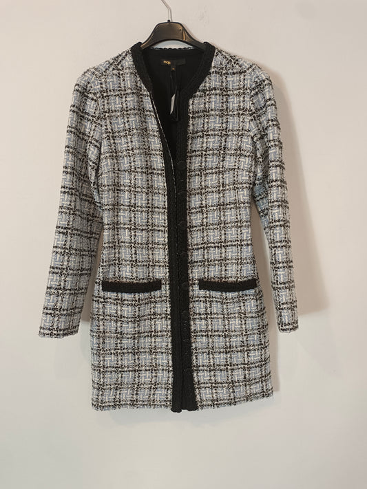 MAJE. Vestido corto tweed abotonado  T.36