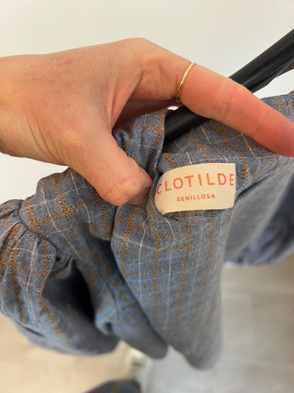 CLOTILDE SENILLOSA. Blue checked blouse TM