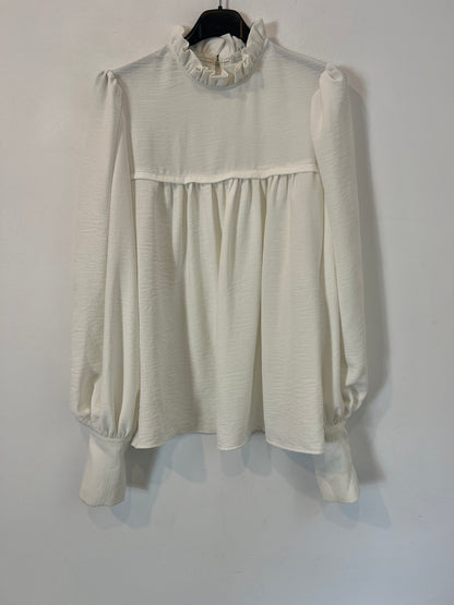 FRAMBUÁ. White flowing blouse Tm