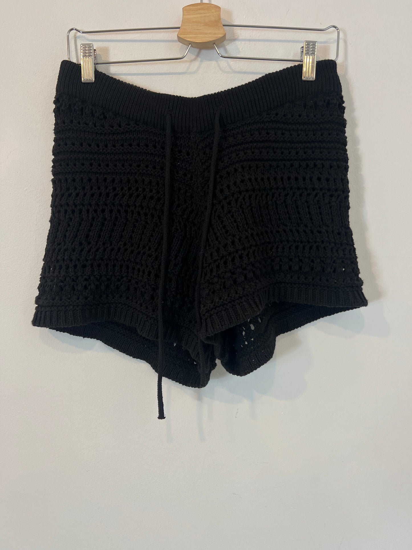 ZARA. Total look negro croché T.s/m