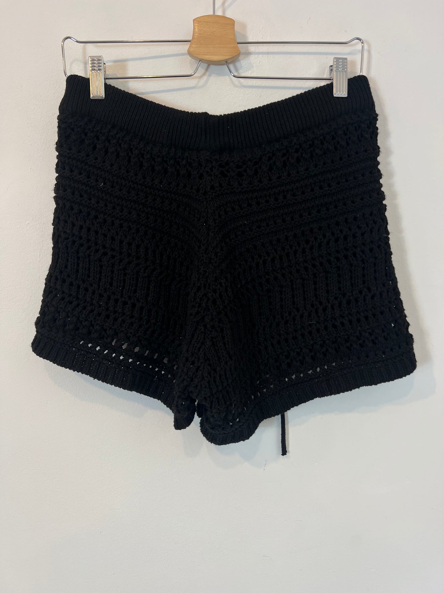 ZARA. Total look negro croché T.s/m