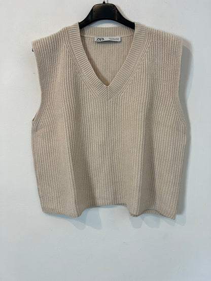 ZARA. Beige knit top Tm