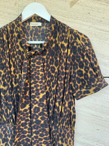 MASSCOB.  Vestido midi animal print T.s