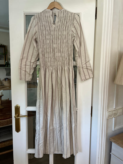 MAGNOLYA. Vestido beige rayas nido abeja T.1 (S)