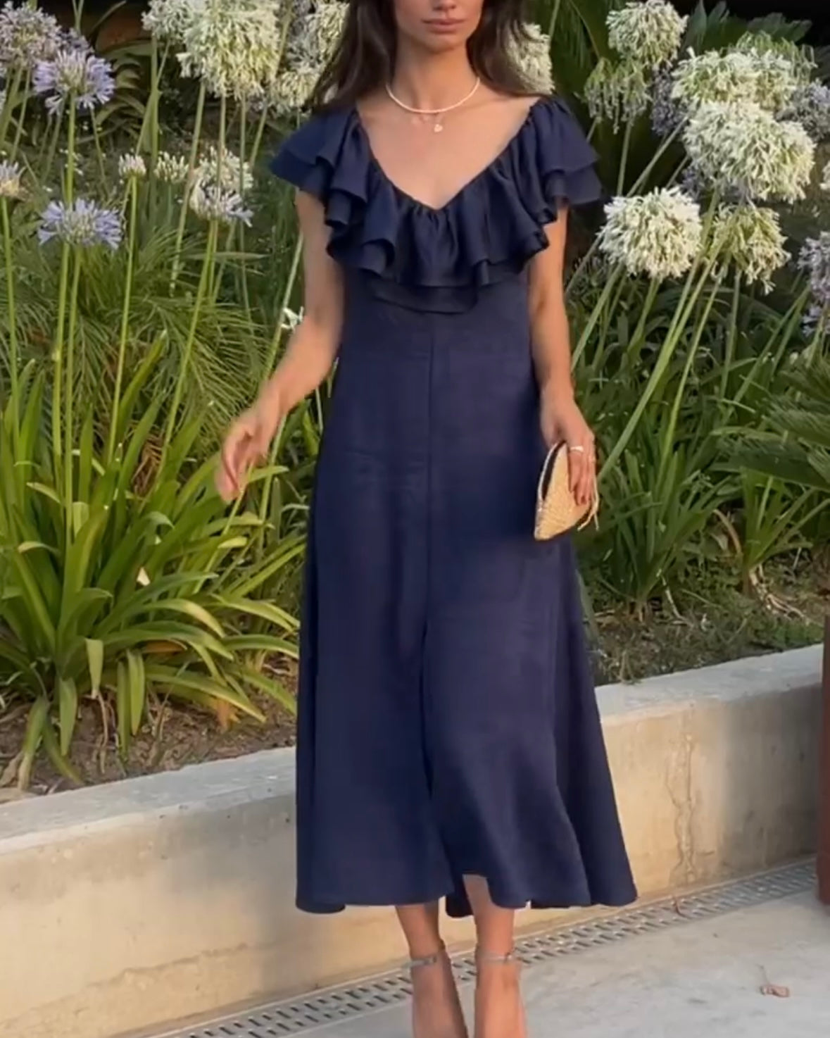 H&M. Vestido azul volante T.36