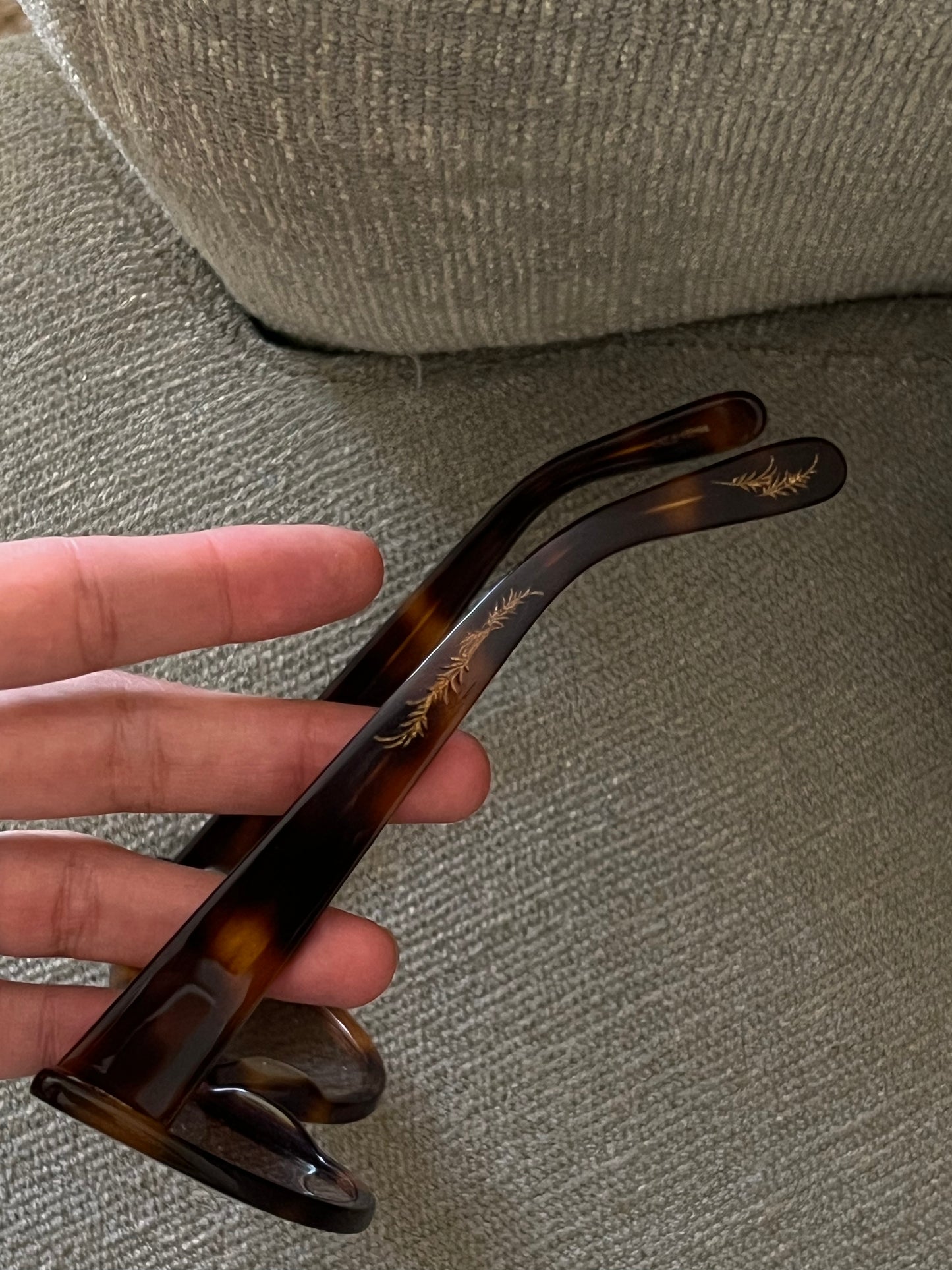 ZAC POSEN. Gafas de sol nácar