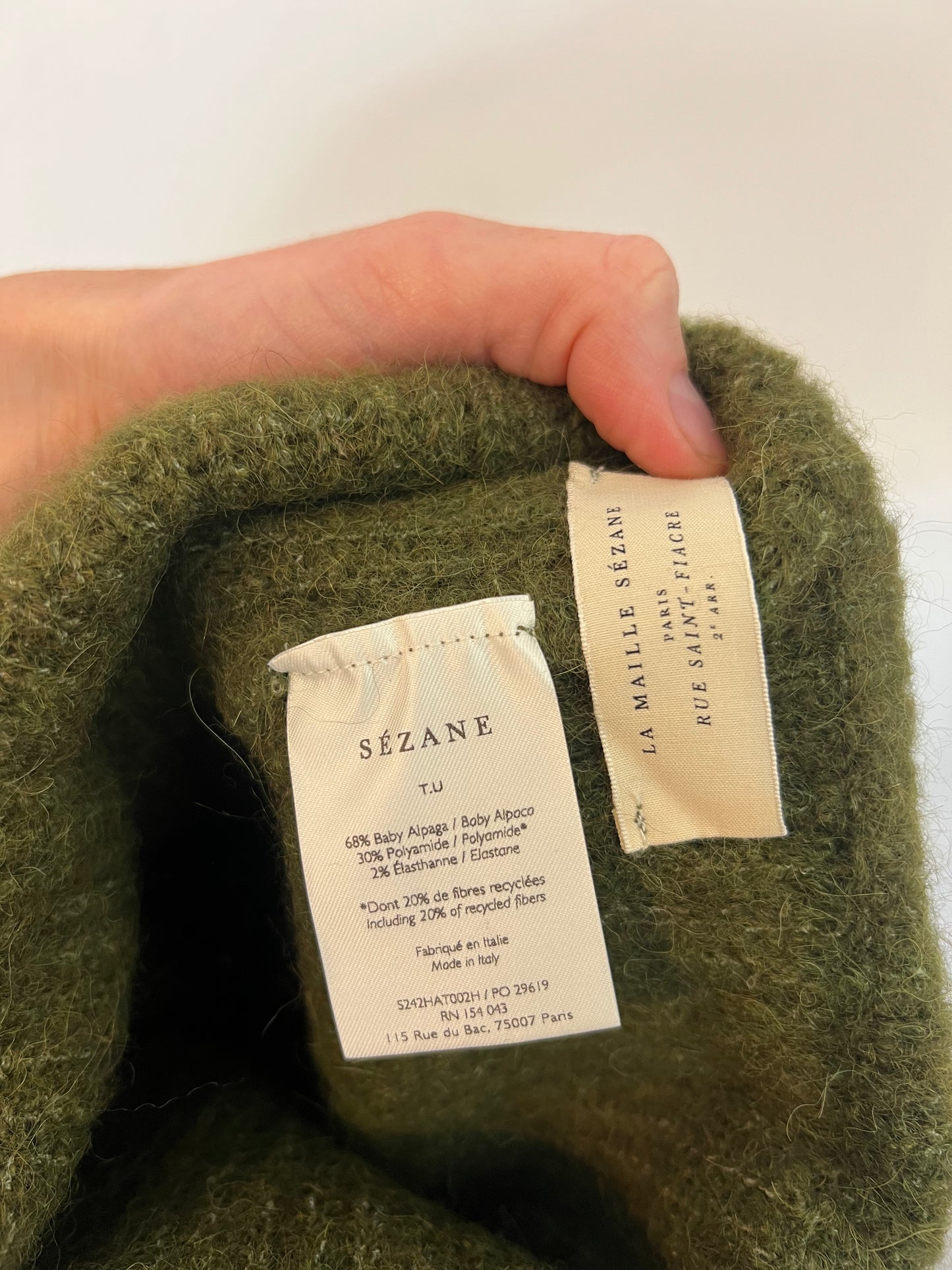 SEZANE. gorro lana verde