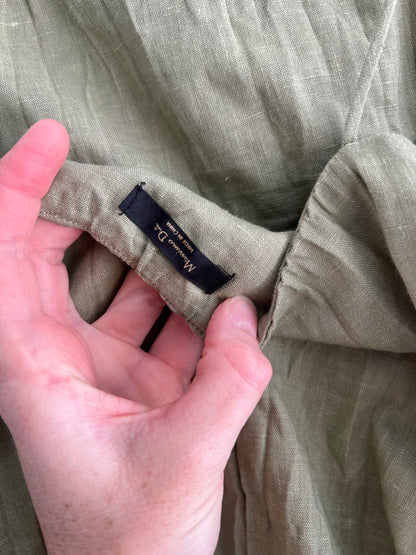 MASSIMO DUTTI. Vestido verde fruncido T.xs