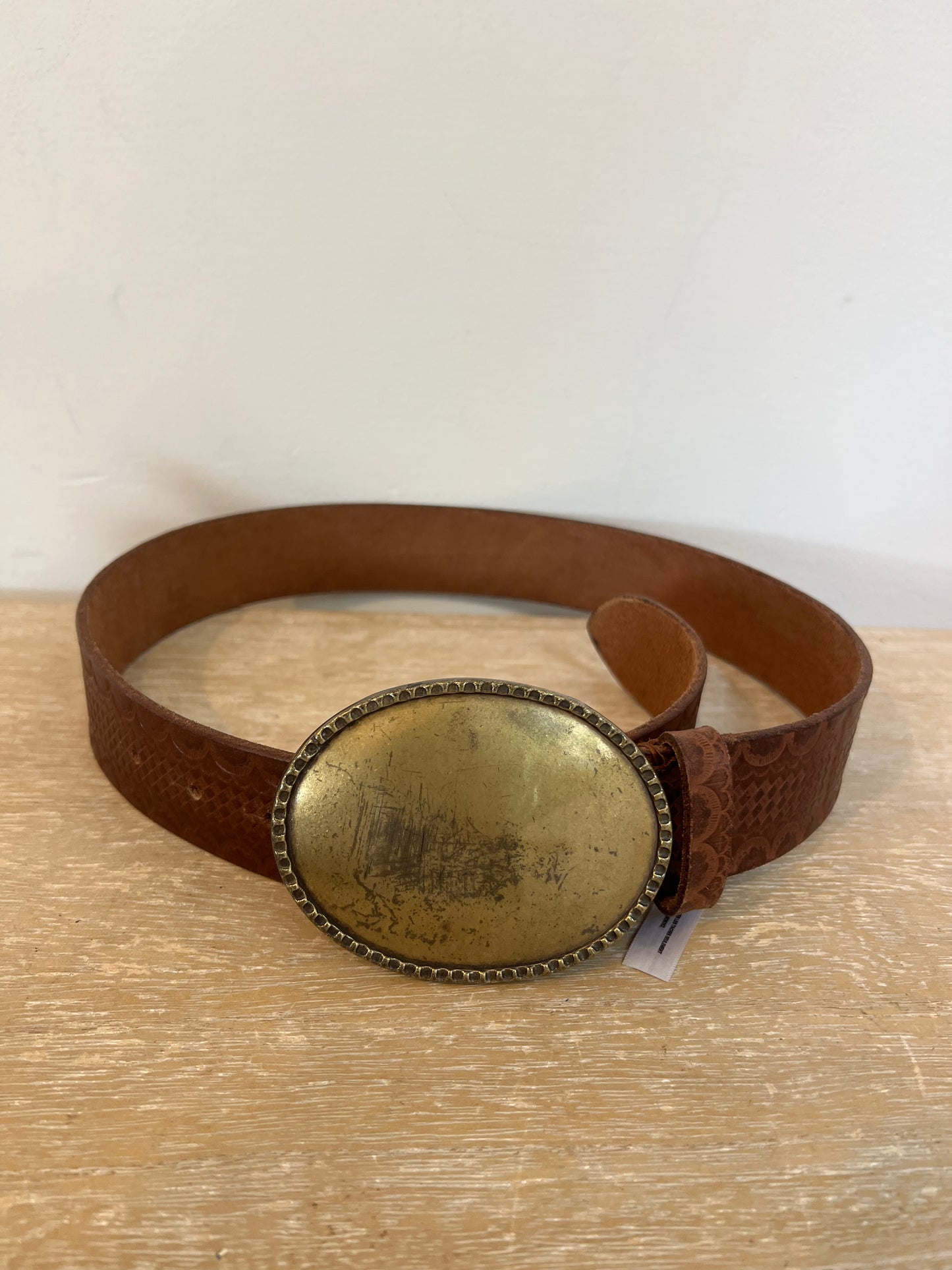FREE PEOPLE. Brown leather belt. TS/M