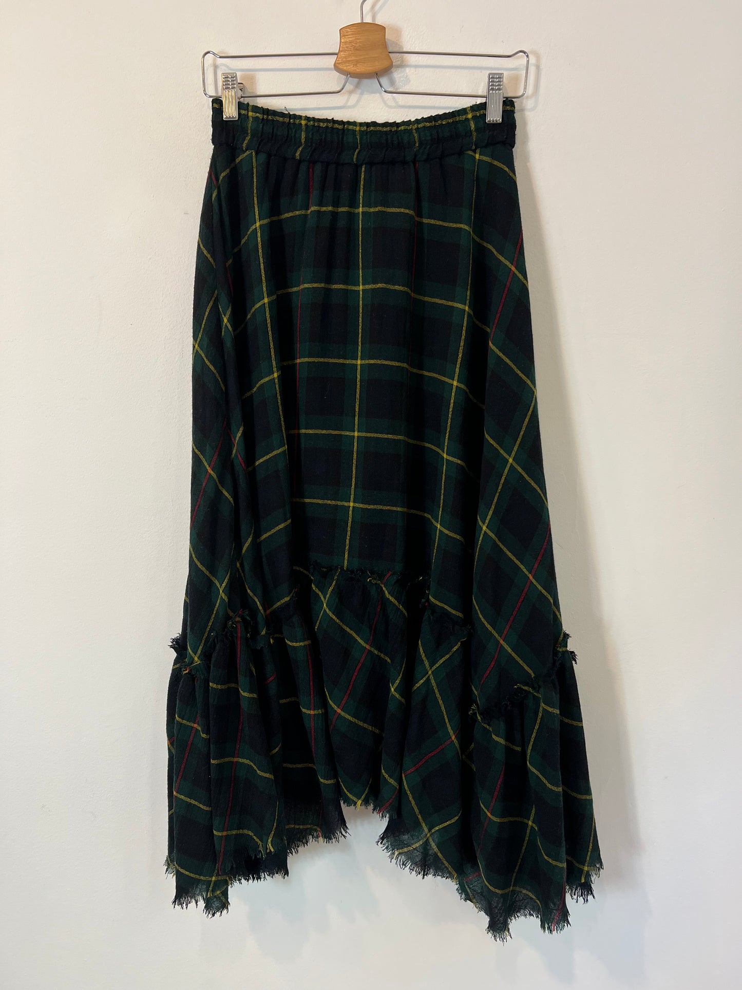 ZARA. Falda verde  cuadros T.xs