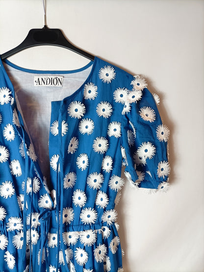 ANDION. Blue dress with embossed details. TS/M
