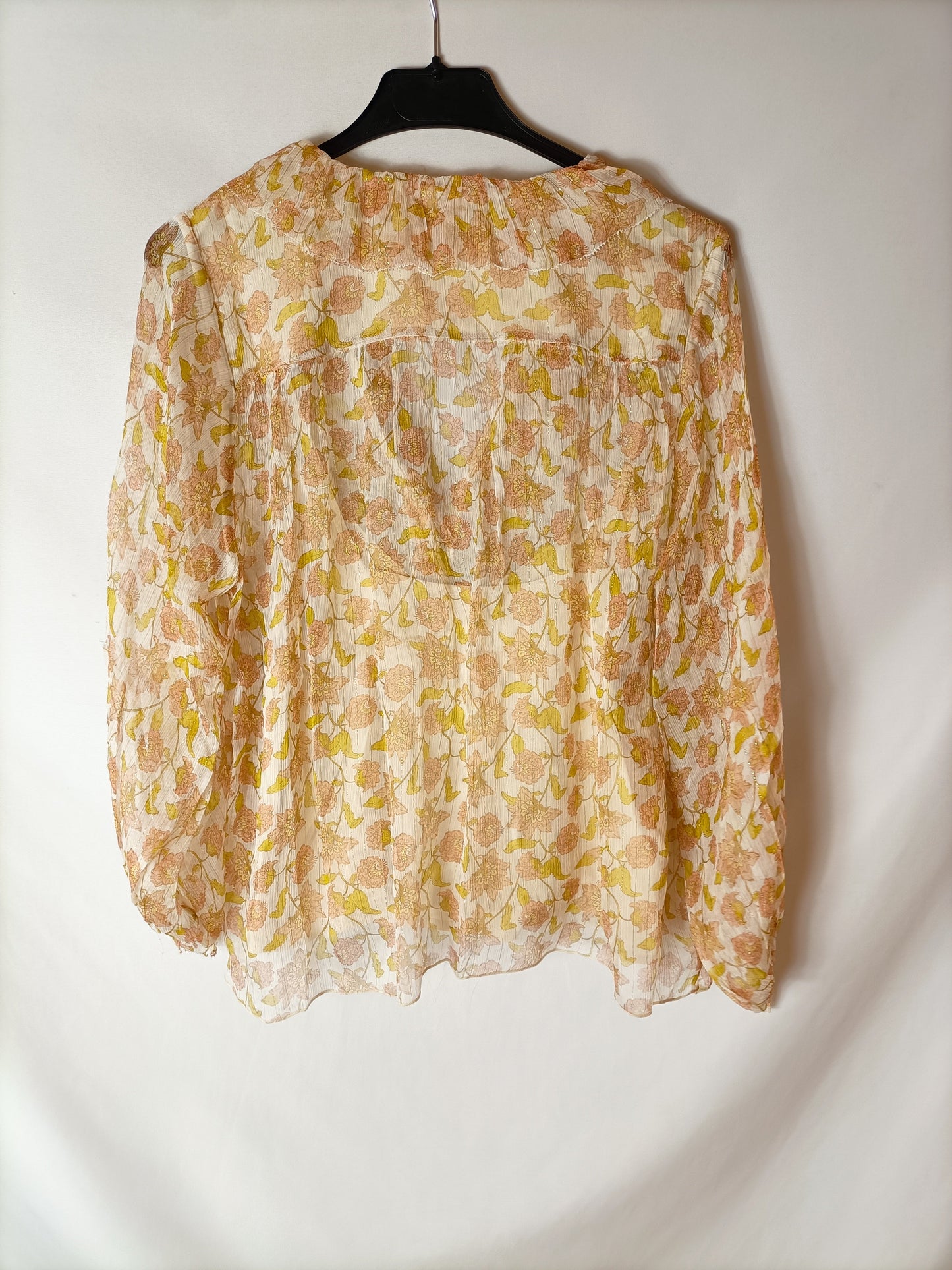 LOUISE MISHA. Semi-sheer blouse with gold threads. Size 38