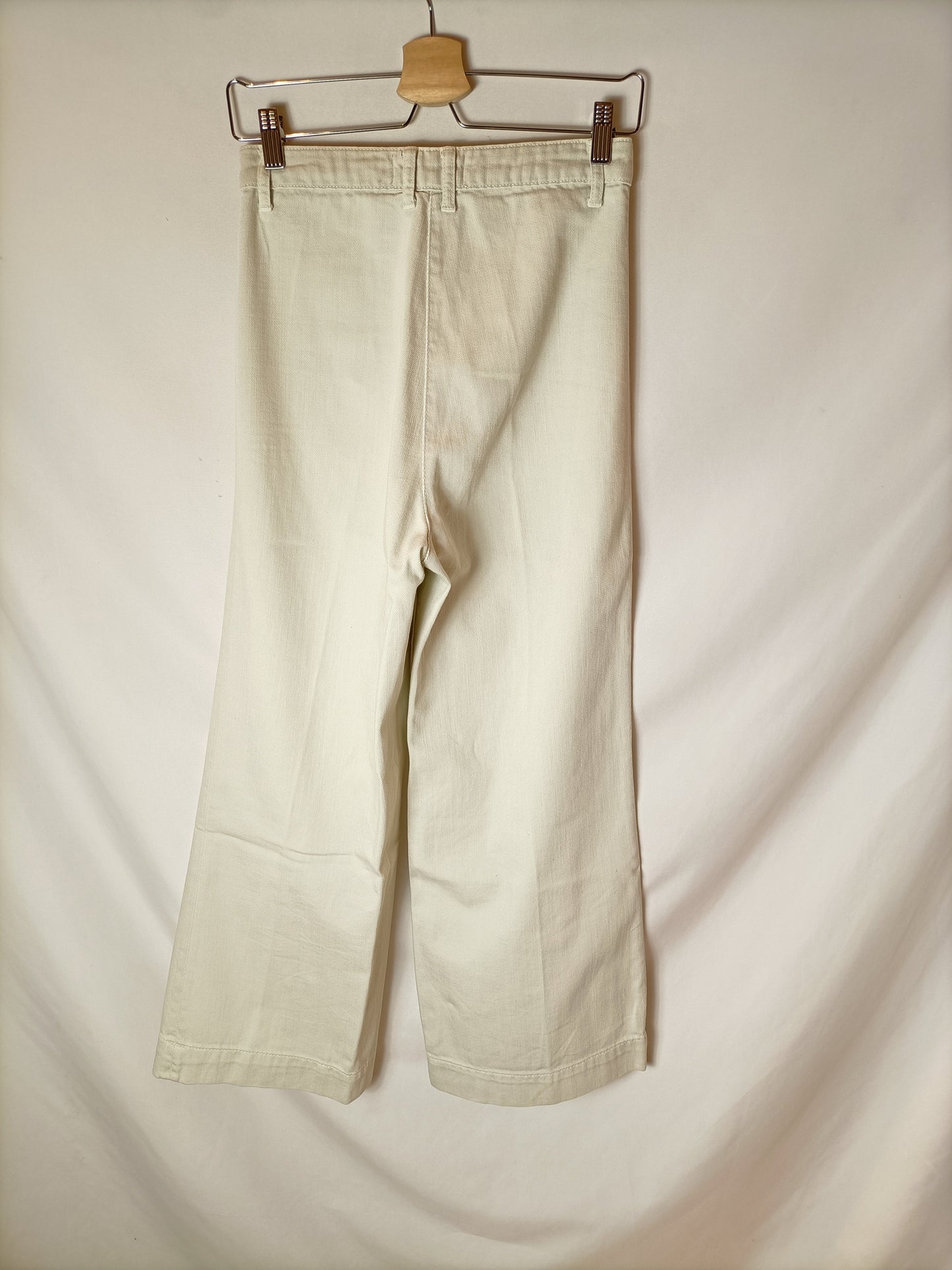 ZARA. Pantalón culotte beige piedra. T 34