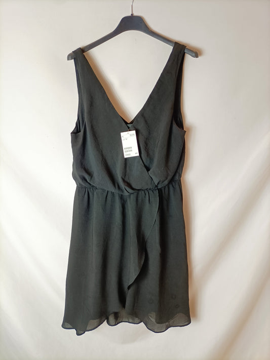 H&amp;M. Flowing black dress S.40