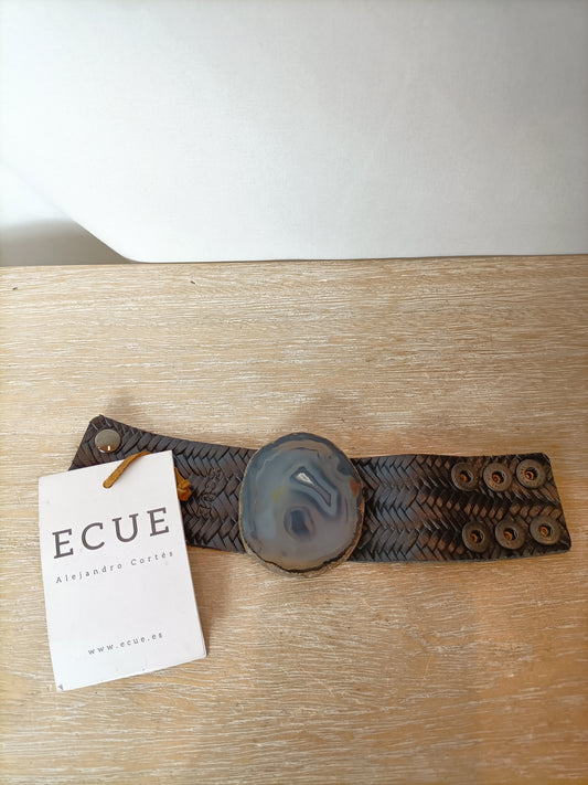 ECUE. Pulsera piel piedra