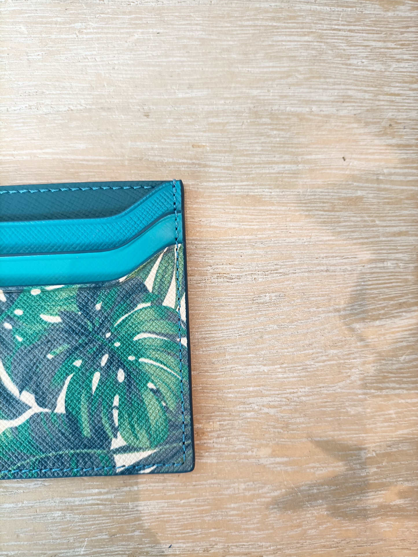 PIAGET. Tarjetero estampado