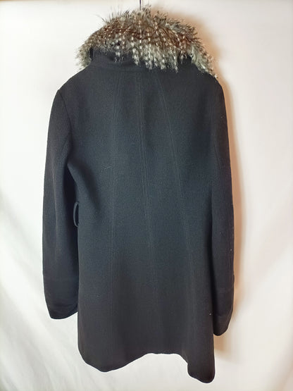 MAXMARA. Abrigo negro cuello pelo. T XL (M)