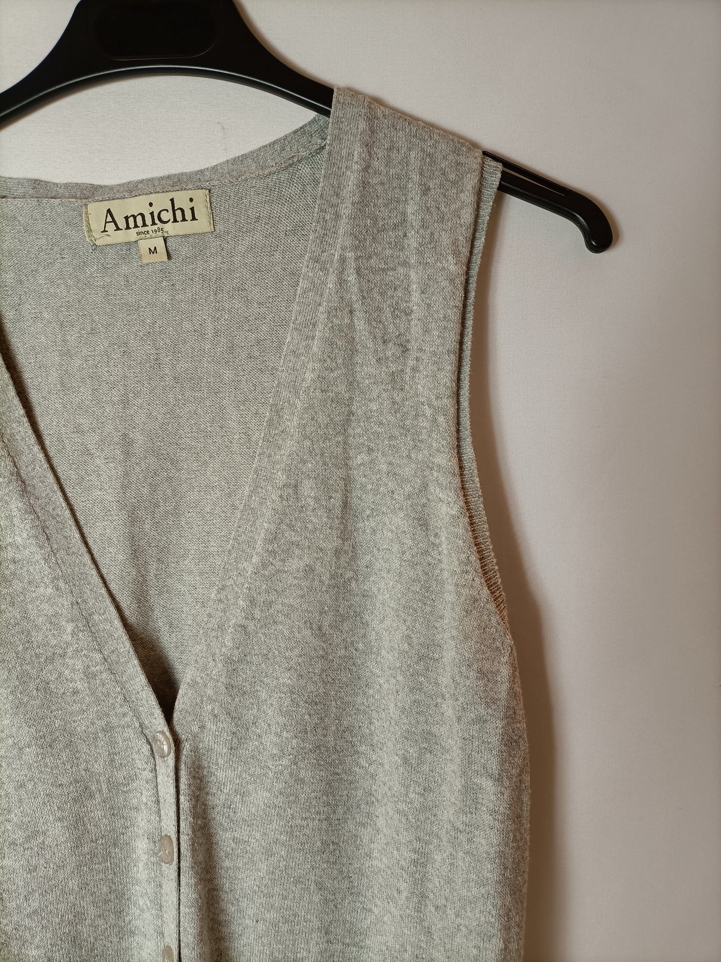AMICHI. Chaleco gris algodón. T M