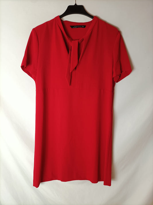 ZARA. Flowing red bow dress. TM