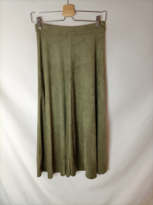 ZARA. Green faux leather midi skirt. TS