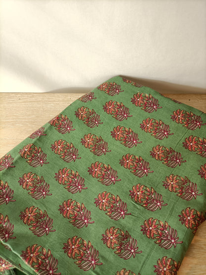 BOUGAINVILIA. Green pareo with burgundy flowers