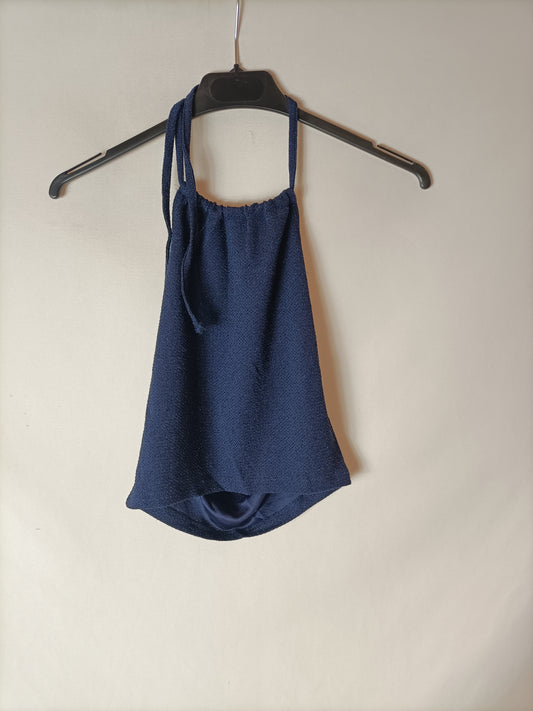 PULL&amp;BEAR. Blue Ts thread top