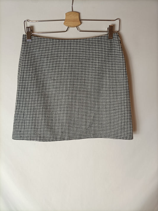 SHEIN. Houndstooth Short Skirt Tm