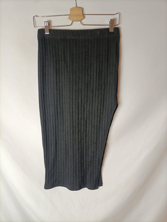 OTHER. Black midi skirt your(s)