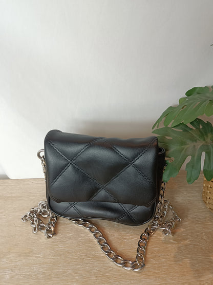 PARFOIS. Quilted mini black bag
