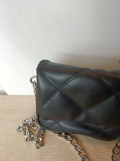 PARFOIS. Quilted mini black bag