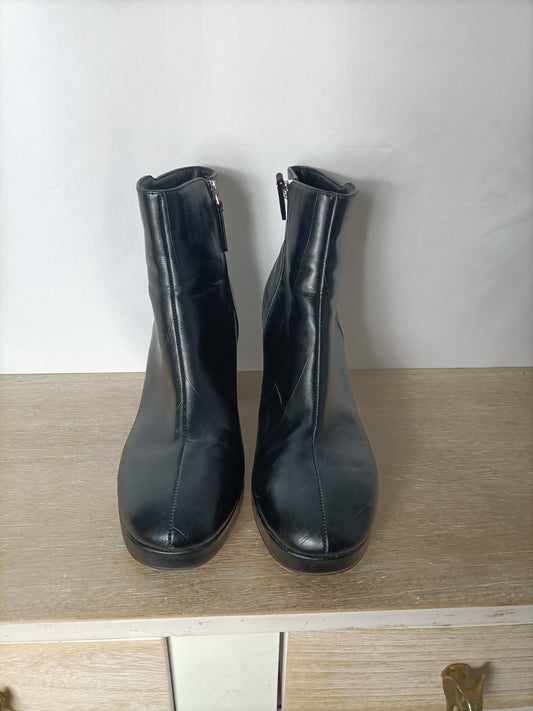 TOPSHOP. Botines negros tacón T.42